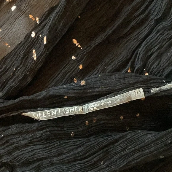 Eileen Fisher Light Weight Scarf - Picture 4 of 4